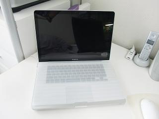 MacBookPro Body 2